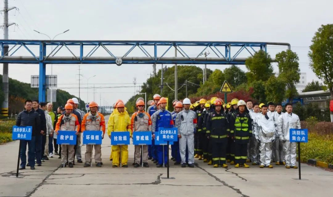 J9����|����վ����